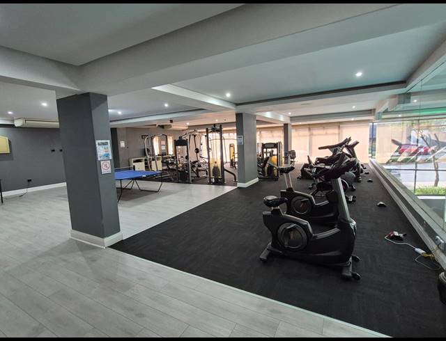 2 BEDROOM APARTMENT FOR SALE IN UMHLANGA RIDGE